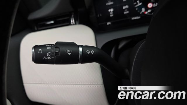 Land Rover Discovery Sport 2024 — photo 29