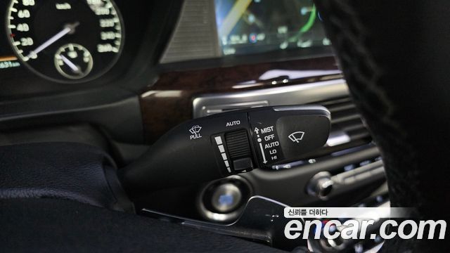 Genesis EQ900 2018 — photo 30