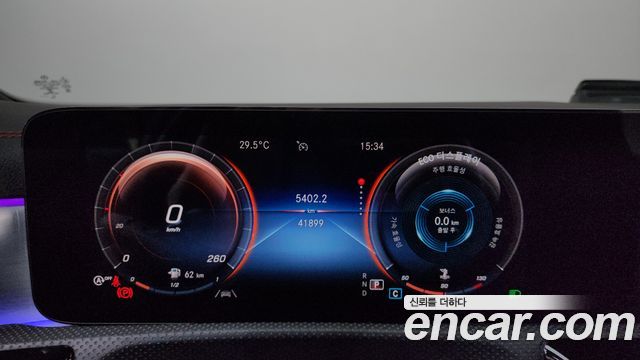 Mercedes-Benz CLA-Class 2021 — photo 11