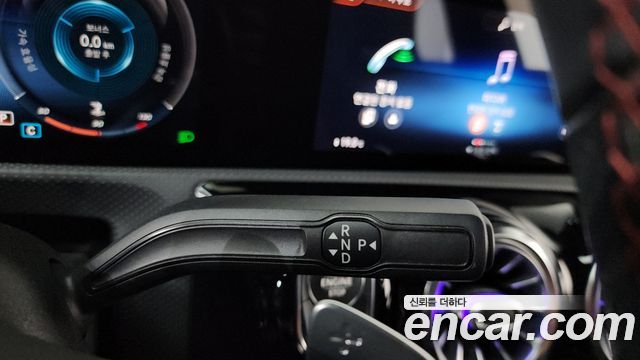 Mercedes-Benz CLA-Class 2021 — photo 12