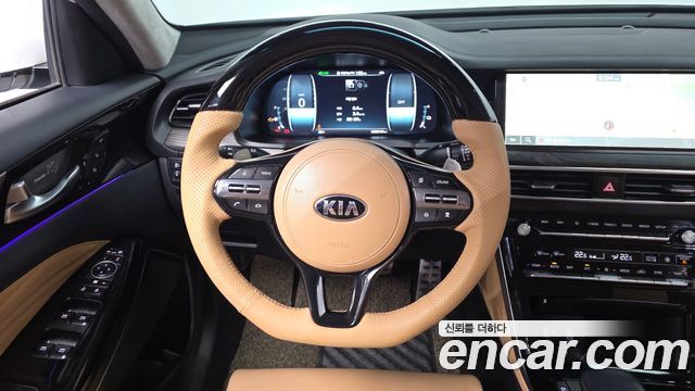 Kia K7 2020 — photo 13