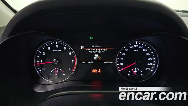 Kia K3 2022 — photo 11