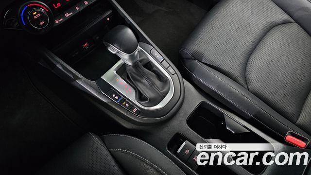 Kia K3 2022 — photo 12