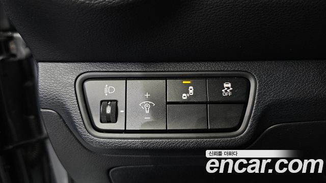 Kia K3 2022 — photo 20