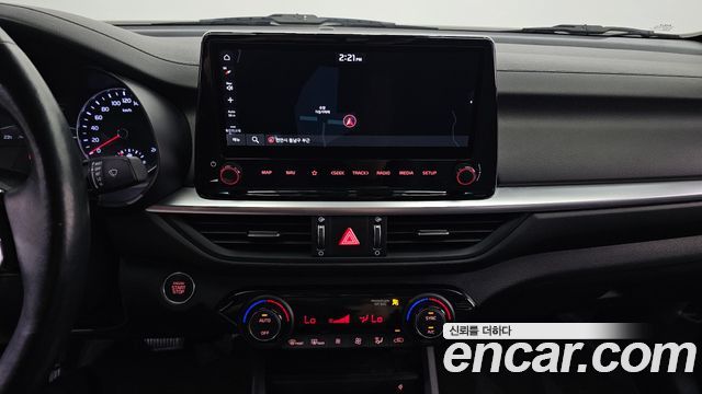 Kia K3 2022 — photo 22