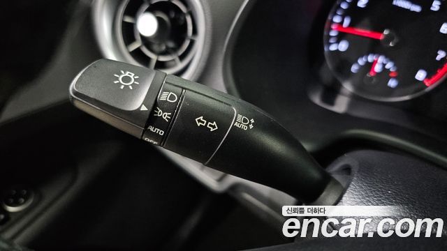 Kia K3 2022 — photo 24