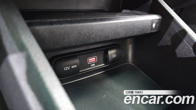 Kia K3 2022 — photo 25