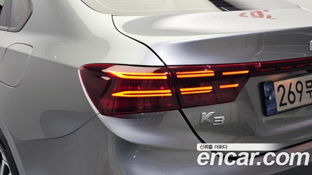 Kia K3 2022 — photo 9