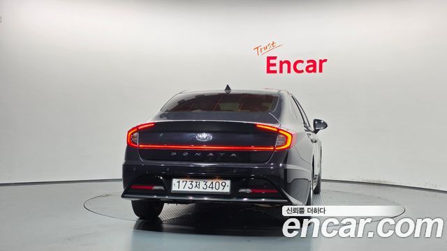 Hyundai Sonata 2023 — photo 4