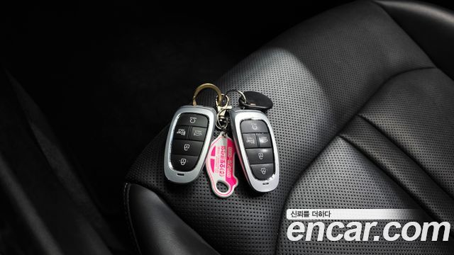 Hyundai Sonata 2023 — photo 22
