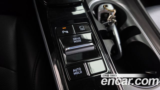 Hyundai Sonata 2023 — photo 25
