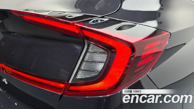 Hyundai Sonata 2023 — photo 9