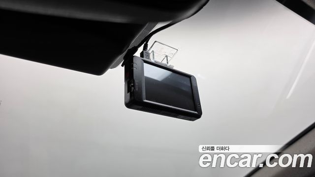 Hyundai Sonata 2023 — photo 28