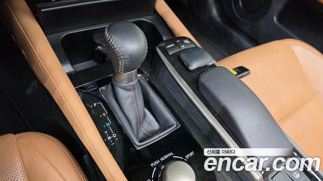 Lexus GS 2014 — photo 9