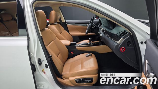 Lexus GS 2014 — photo 11