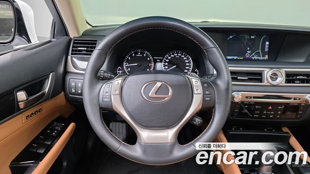 Lexus GS 2014 — photo 13