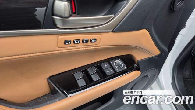 Lexus GS 2014 — photo 18
