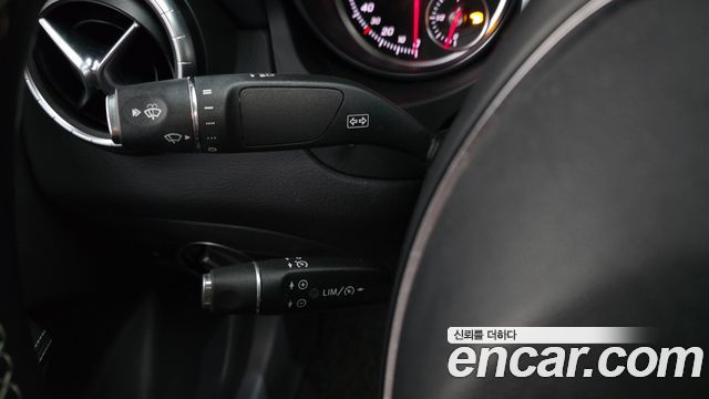 Mercedes-Benz CLA-Class 2017 — photo 18