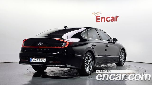 Hyundai Sonata 2023 — photo 2