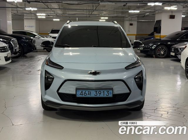 Chevrolet Korea 볼트 EUV 2023 — photo 2