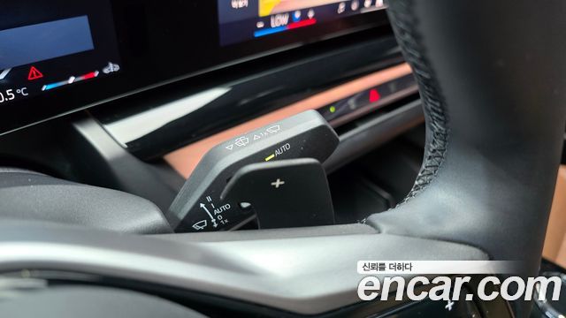 BMW 5-Series 2024 — photo 27