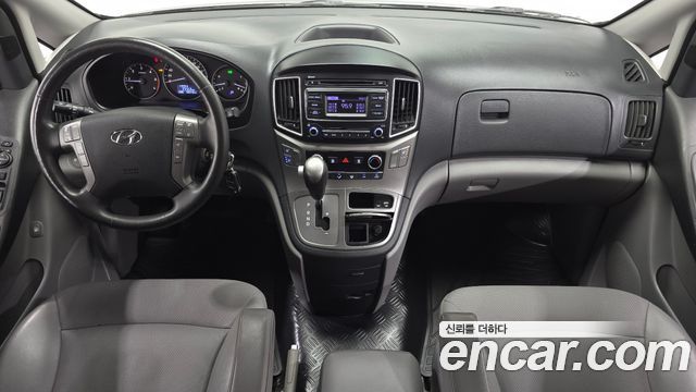 Hyundai Starex 2019 — photo 10