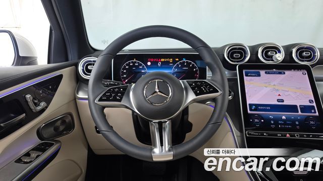 Mercedes-Benz GLC-Class 2026 — photo 19