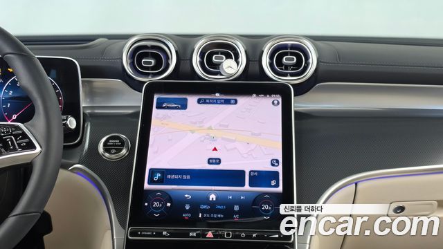 Mercedes-Benz GLC-Class 2026 — photo 20
