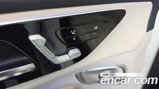 Mercedes-Benz GLC-Class 2026 — photo 29