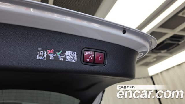 Mercedes-Benz GLC-Class 2026 — photo 31