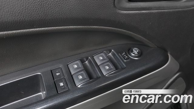 Chevrolet Korea Colorado 2021 — photo 17