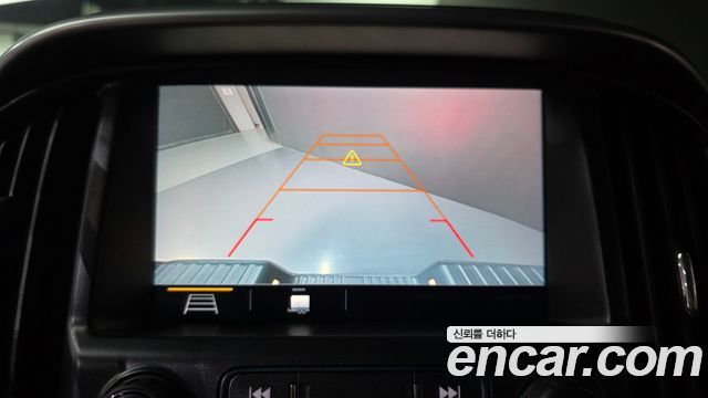 Chevrolet Korea Colorado 2021 — photo 21