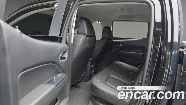 Chevrolet Korea Colorado 2021 — photo 23
