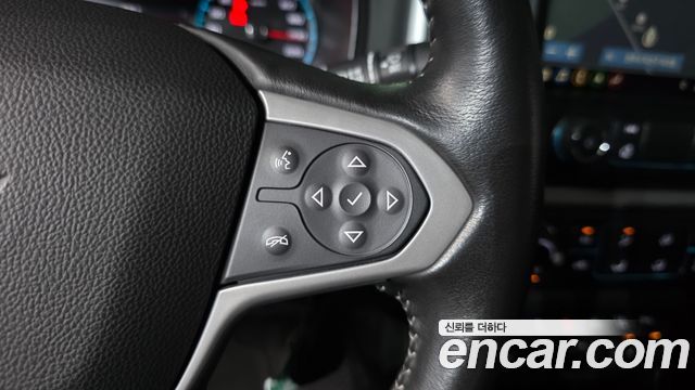 Chevrolet Korea Colorado 2021 — photo 27