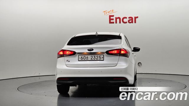 Kia K3 2017 — photo 4