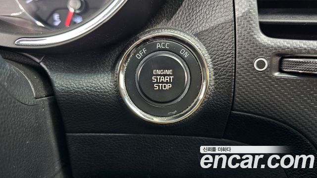Kia K3 2017 — photo 22