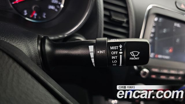 Kia K3 2017 — photo 27