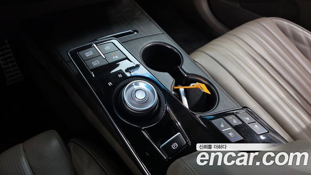 Kia K8 2022 — photo 9