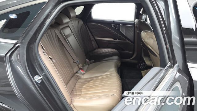 Kia K8 2022 — photo 11