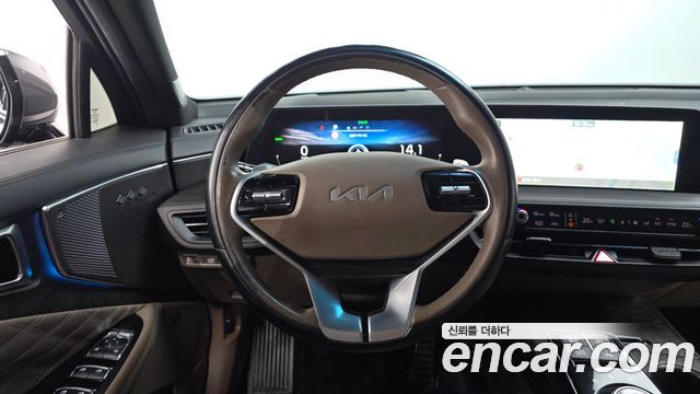 Kia K8 2022 — photo 12