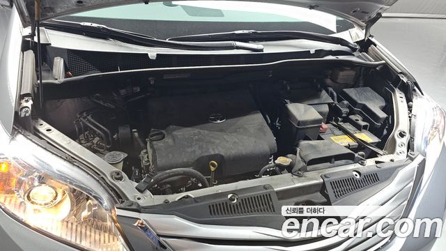 Toyota Sienna 2014 — photo 6