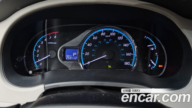 Toyota Sienna 2014 — photo 8