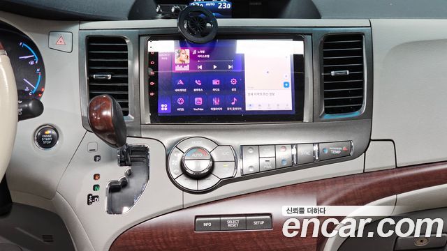 Toyota Sienna 2014 — photo 14