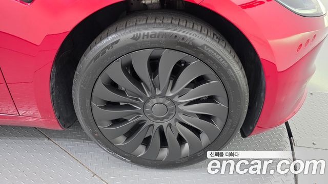 Tesla Model 3 2024 — photo 7