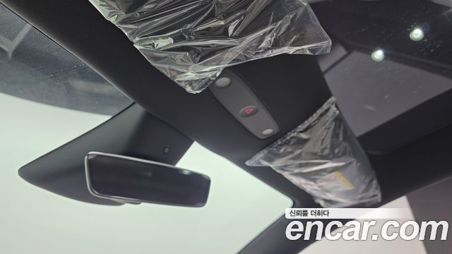 Tesla Model Y 2026 — photo 28