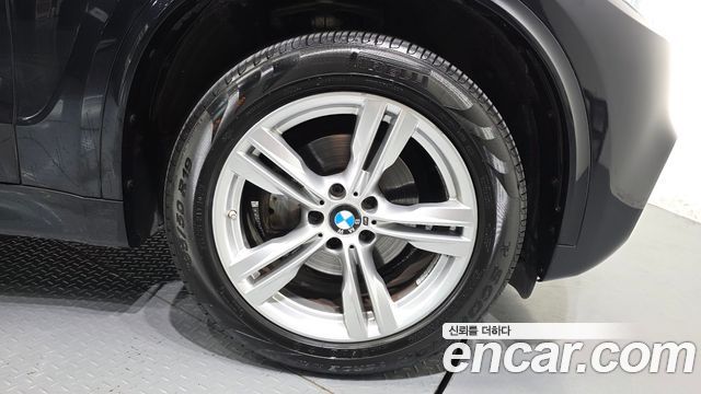 BMW X5 2018 — photo 7