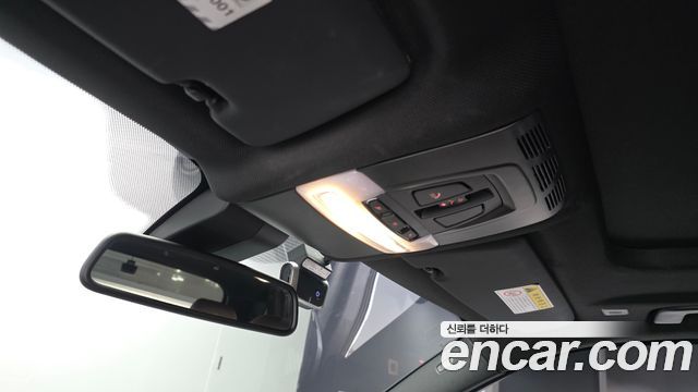 BMW X5 2018 — photo 29