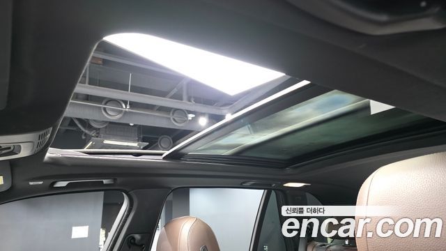 BMW X5 2018 — photo 31