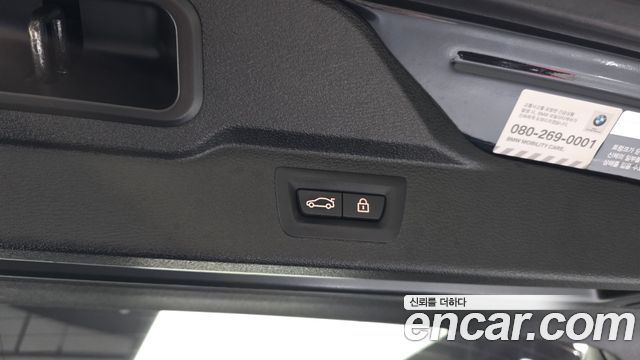 BMW X5 2018 — photo 33