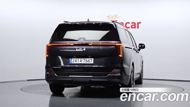 Kia Canival 2025 — photo 4